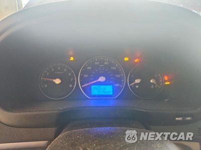Zdjęcie 9 z 13 samochodu: 2012 HYUNDAI SANTA FE GLS VIN:5XYZG3AB9CG169713 - miniatura