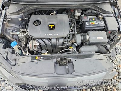 Zdjęcie 11 z 12 samochodu: 2018 HYUNDAI ELANTRA SEL VIN:5NPD84LF2JH369450 - miniatura
