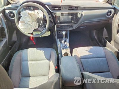 Zdjęcie 8 z 12 samochodu: 2018 TOYOTA COROLLA LE VIN:5YFBURHEXJP839114 - miniatura