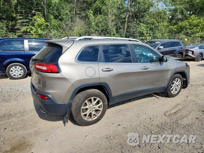 Trzecie zdjęcie samochodu z tyłu: 2017 JEEP CHEROKEE LATITUDE VIN:1C4PJMCS2HW600639 - miniatura