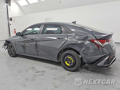 Drugie zdjęcie samochodu z przodu: 2026 HYUNDAI ELANTRA SEL SPORT PREMIUM VIN:KMHLS4DG2TU146608 - miniatura