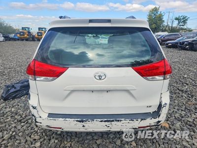 Zdjęcie 6 z 13 samochodu: 2013 TOYOTA SIENNA LE 8-PASSENGER VIN:5TDKK3DC1DS378601 - miniatura
