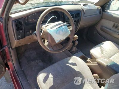 Zdjęcie 8 z 12 samochodu: 2000 TOYOTA TACOMA V6 VIN:4TAWN72N8YZ621146 - miniatura
