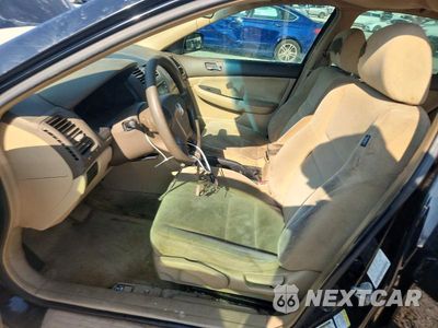 Zdjęcie 7 z 13 samochodu: 2006 HONDA ACCORD LX VIN:1HGCM56456A177866 - miniatura