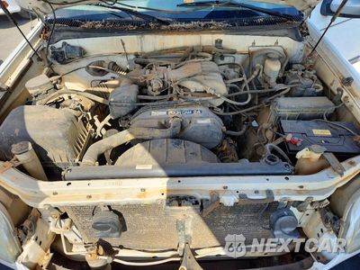 Zdjęcie 11 z 12 samochodu: 2002 TOYOTA TUNDRA SR5 VIN:5TBRN34182S324495 - miniatura