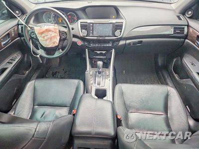 Zdjęcie 8 z 12 samochodu: 2016 HONDA ACCORD TOURING VIN:1HGCR3F9XGA031515 - miniatura