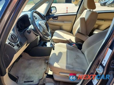Zdjęcie 7 z 12 samochodu: 2012 SUZUKI SX4 LE VIN:JS2YC5A32C6300677 - miniatura