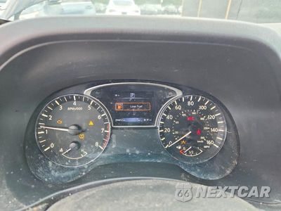 Zdjęcie 9 z 12 samochodu: 2019 NISSAN PATHFINDER SV VIN:5N1DR2MN1KC632219 - miniatura