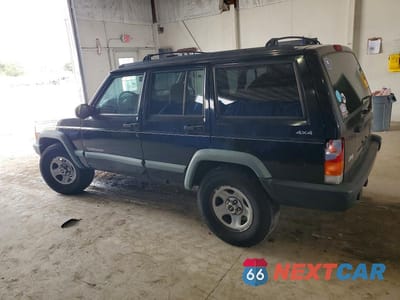 Drugie zdjęcie samochodu z przodu: 1998 JEEP CHEROKEE SPORT VIN:1J4FJ68S1WL252714 - miniatura