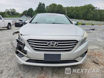 Piąte zdjęcie samochodu w środku: 2016 HYUNDAI SONATA SE VIN:5NPE24AF3GH276115 - miniatura