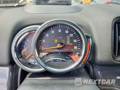 Zdjęcie 9 z 13 samochodu: 2018 MINI COOPER COUNTRYMAN ALL4 VIN:WMZYV5C31J3E04807 - miniatura