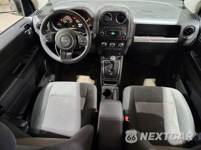 Zdjęcie 8 z 14 samochodu: 2016 JEEP COMPASS SPORT VIN:1C4NJCBA2GD705749 - miniatura