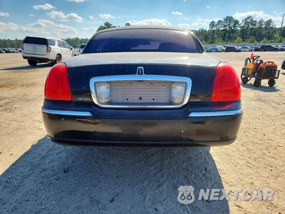 Zdjęcie 6 z 12 samochodu: 2011 LINCOLN TOWN CAR SIGNATURE LIMITED VIN:2LNBL8CV5BX761077 - miniatura