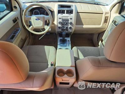 Zdjęcie 8 z 14 samochodu: 2010 FORD ESCAPE XLT VIN:1FMCU0DG6AKA44501 - miniatura