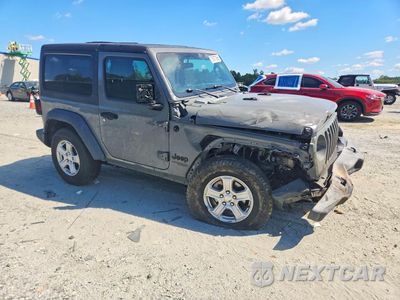 Czwarte zdjęcie samochodu z boku: 2021 JEEP WRANGLER SPORT VIN:1C4HJXAG1MW828498 - miniatura