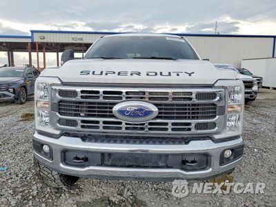 Piąte zdjęcie samochodu w środku: 2026 FORD F250 SUPER DUTY VIN:1FT8W2BT6TEC82706 - miniatura