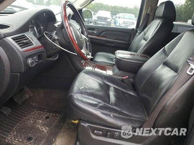 Zdjęcie 7 z 14 samochodu: 2009 CADILLAC ESCALADE ESV LUXURY VIN:1GYFK26299R178727 - miniatura