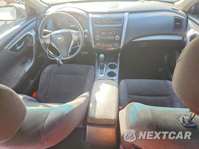 Zdjęcie 8 z 12 samochodu: 2013 NISSAN ALTIMA 2.5 VIN:1N4AL3AP1DN456581 - miniatura