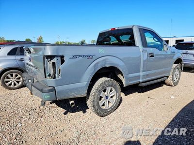 Trzecie zdjęcie samochodu z tyłu: 2019 FORD F150 VIN:1FTMF1E57KKE28391 - miniatura