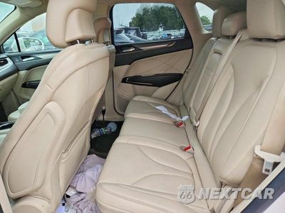 Zdjęcie 11 z 13 samochodu: 2018 LINCOLN MKC PREMIERE VIN:5LMCJ1D95JUL22757 - miniatura