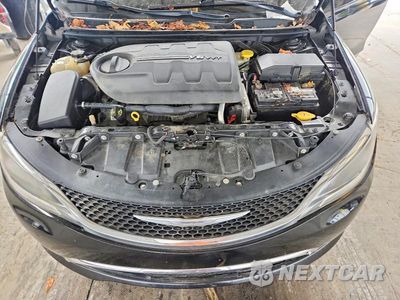 Zdjęcie 11 z 12 samochodu: 2015 CHRYSLER 200 C VIN:1C3CCCEG5FN512672 - miniatura
