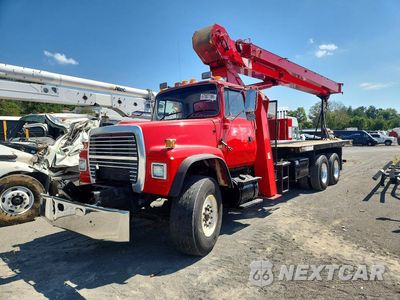 1995 FORD LT9000 TRUCK MOUNTED CRANE 1FDZU90S4SVA11778 - główne zdjęcie licytacji z USA - miniatura