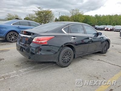 Trzecie zdjęcie samochodu z tyłu: 2015 NISSAN ALTIMA 2.5 S VIN:1N4AL3AP5FC234866 - miniatura