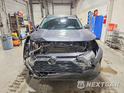 Piąte zdjęcie samochodu w środku: 2023 TOYOTA RAV4 XLE VIN:2T3P1RFV8PW374493 - miniatura