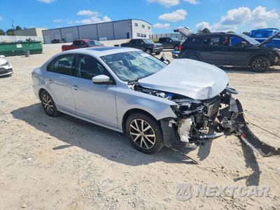 Czwarte zdjęcie samochodu z boku: 2017 VOLKSWAGEN JETTA SE VIN:3VWDB7AJ7HM373988 - miniatura