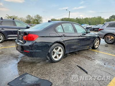 Trzecie zdjęcie samochodu z tyłu: 2013 BMW 328 XI SULEV VIN:WBA3B5G59DNS03528 - miniatura