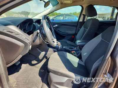Zdjęcie 7 z 12 samochodu: 2014 FORD FOCUS SE VIN:1FADP3K22EL115062 - miniatura