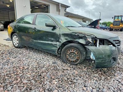Czwarte zdjęcie samochodu z boku: 2010 TOYOTA CAMRY LE V6 VIN:JTNBK3EK6A3047026 - miniatura