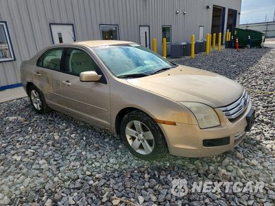 Czwarte zdjęcie samochodu z boku: 2008 FORD FUSION SE VIN:3FAHP07168R178980 - miniatura