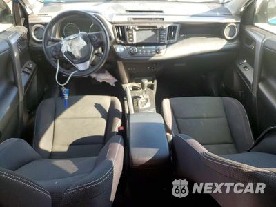 Zdjęcie 8 z 13 samochodu: 2017 TOYOTA RAV4 HYBRID XLE VIN:JTMRJREV1HD111075 - miniatura