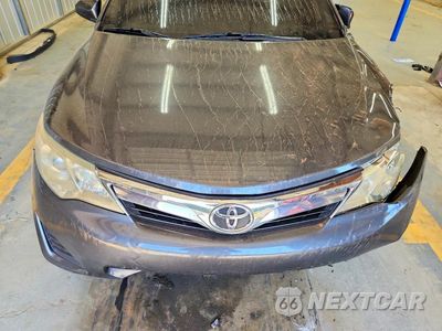 Zdjęcie 11 z 12 samochodu: 2013 TOYOTA CAMRY LE VIN:4T1BF1FK3DU238778 - miniatura