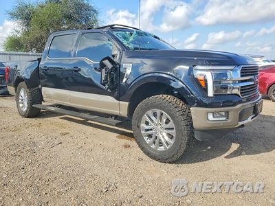 Czwarte zdjęcie samochodu z boku: 2026 FORD F150 KING RANCH VIN:1FTFW6L88TFA61742 - miniatura