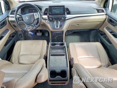 Zdjęcie 8 z 13 samochodu: 2018 HONDA ODYSSEY EXL VIN:5FNRL6H72JB085106 - miniatura