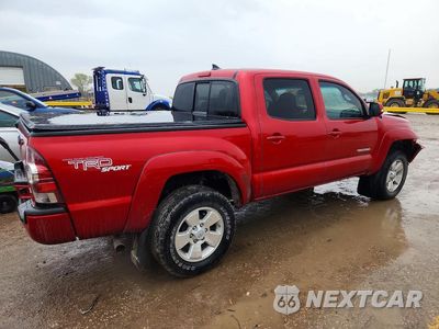 Trzecie zdjęcie samochodu z tyłu: 2013 TOYOTA TACOMA V6 VIN:3TMLU4EN7DM107174 - miniatura