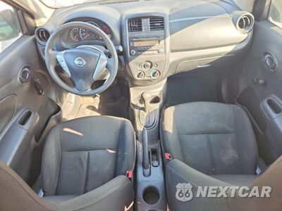 Zdjęcie 8 z 12 samochodu: 2016 NISSAN VERSA 1.6 S VIN:3N1CN7AP2GL817229 - miniatura