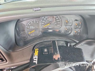 Zdjęcie 9 z 12 samochodu: 2005 GMC NEW SIERRA C1500 VIN:2GTEC13T151156181 - miniatura