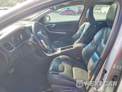 Zdjęcie 7 z 12 samochodu: 2014 VOLVO S60 T5 VIN:YV1612FH5E1282275 - miniatura