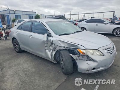 Czwarte zdjęcie samochodu z boku: 2007 TOYOTA CAMRY LE VIN:4T1BE46K27U100500 - miniatura