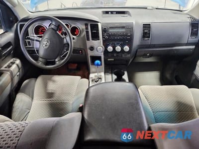 Zdjęcie 8 z 12 samochodu: 2007 TOYOTA TUNDRA SR5 VIN:5TBBT54187S455811 - miniatura