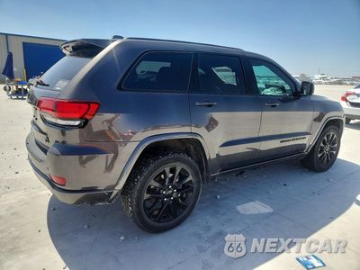 Trzecie zdjęcie samochodu z tyłu: 2021 JEEP GRAND CHEROKEE LAREDO VIN:1C4RJFAG3MC647502 - miniatura