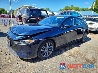 2023 MAZDA 3 SELECT JM1BPAKM8P1622991 - główne zdjęcie licytacji z USA - miniatura