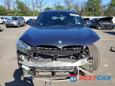 Piąte zdjęcie samochodu w środku: 2021 BMW X1 XDRIVE28I VIN:WBXJG9C02M5T40942 - miniatura