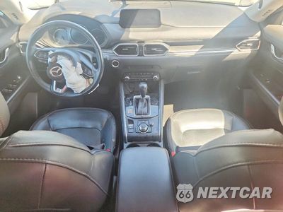 Zdjęcie 8 z 12 samochodu: 2019 MAZDA CX-5 GRAND TOURING VIN:JM3KFADM1K0549730 - miniatura