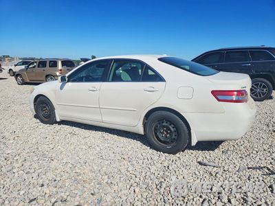 Drugie zdjęcie samochodu z przodu: 2010 TOYOTA CAMRY LE VIN:4T4BF3EK5AR070186 - miniatura