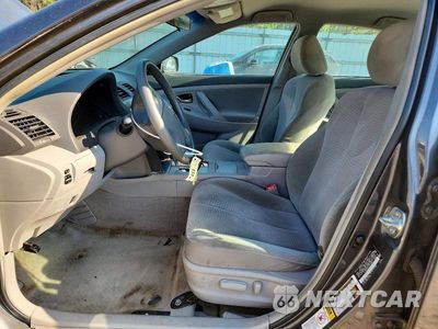 Zdjęcie 7 z 13 samochodu: 2010 TOYOTA CAMRY LE VIN:4T1BF3EK2AU103882 - miniatura