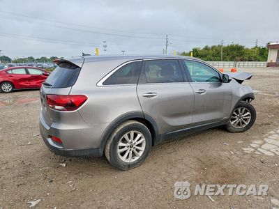 Trzecie zdjęcie samochodu z tyłu: 2019 KIA SORENTO LX VIN:5XYPGDA39KG480854 - miniatura